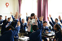 熟女av插逼君谊中学“新初中”